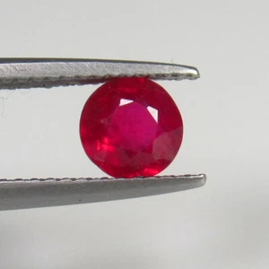 1.00 Ct Natural Blood Red Ruby Beautiful Round Mixed Cut ,Mozambique - A200 - Picture 1 of 2