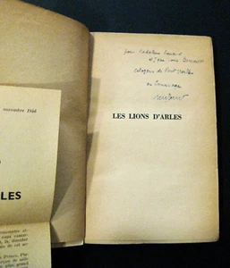 Les lions d'Arles Y. Audouard Envoi Renaud/Barrault EO Etat correct - Picture 1 of 4