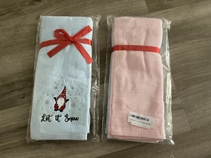 2pcs Gift Package ๐ Christmas Santa ๐งโ๐ Embroidered Towels 1pc pink+1pc blue - Picture 1 of 1