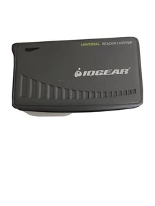 IOGEAR GFR280 Universal Memory , MEMORY CARD READER/ WRITER - Picture 1 of 7