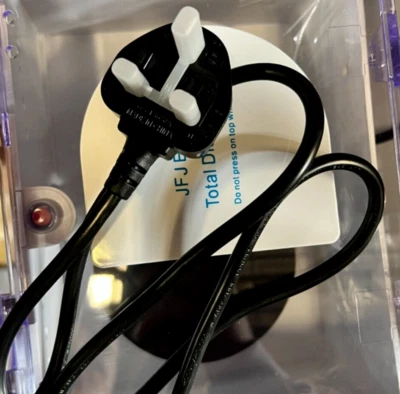 UK buyers ONLY (220 Volt JFJ Easy Pro Plus CD/DVD Repair Machine ) 200 repairs