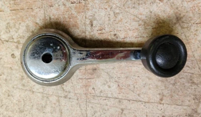 Manija de ventana de manivela manual cromada Jeep CJ5 CJ7 CJ8 Wrangler YJ 87-91 ENVÍO GRATUITO Foto 1 de 4