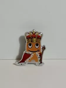 Peccy Pin Lapel Badge Amazon King Charles III Coronation 2023 UK Brand New - Foto 1 di 1