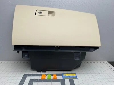 11-18 Volvo S60 V60 GLOVE BOX STORAGE COMPARTMENT OEM Foto 1 de 4