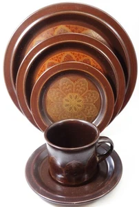 MARBELLA LS1104 by Royal Doulton Lambethware 5 Piece Place Setting NEW England - Picture 1 of 22