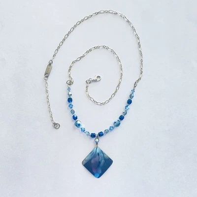 Collar Holly Yashi Niobio Esterlina y Cristal de Swarovski Pintor del Desierto Azul Foto 1 de 4