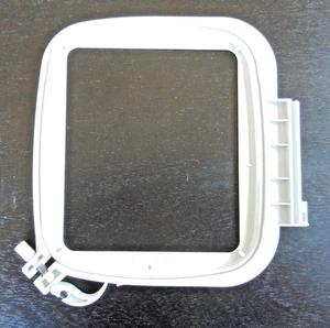Husqvarna Viking Embroidery Hoop 120x120 - Picture 1 of 5