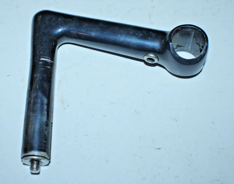 Haste de bicicleta Cenelli preta 22,2 mm pena 125 mm 25,4 mm -17º elevação preta remetente EUA :) - Imagem 1 de 4