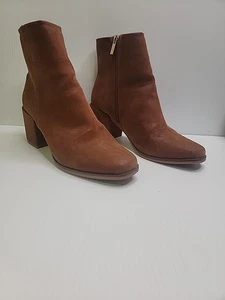 Botas para mujer de Rouge. Gamuza talla 9. Buen estado general. Caja y bolsa antipolvo. - Imagen 1 de 7