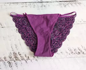Mutandine bikini Victoria’s Secret ROSA taglia M vintage viola orchidea leopardata pizzo schiena - Foto 1 di 6