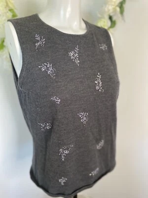 Suéter sin mangas de lana merino extra fina 100 % bordado Lord & Taylor de colección talla L Foto 1 de 4