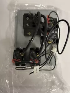 Trane CNT06727 Control - Picture 1 of 1