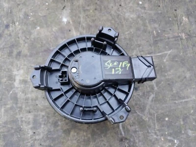 ДВИГАТЕЛЬ ВОЗДУХОДУВКИ БЕНЗИНОВОГО ОБОГРЕВАТЕЛЯ SUZUKI SWIFT MK3 2017 1,2 - Изображение 1 из 3