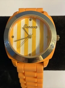 Geneva Orange & White Stylish Wristwatch w/ Adjustable Buckle Band New Battery - Picture 1 of 8