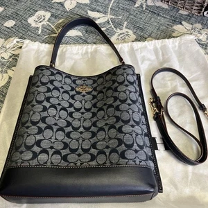 Coach Shoulder Bucket Denim - Bild 1 von 3