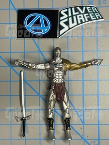 Marvel Legends Gladiatore Silver Surfer Savage Action Figure Planet Hulk Red Hulk - Foto 1 di 2