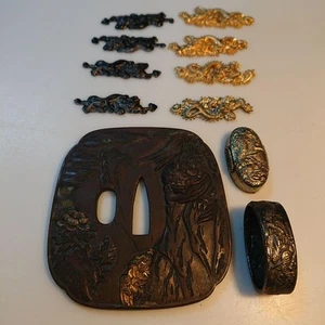 Conjunto de espada antigua Edo Samurai Tsuba León y cachorro accesorios Menuki Kashira Fuchi - Imagen 1 de 10