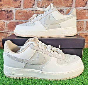 NIKE AIR FORCE 1 07 CUERO HUESO POCO CLARO, ROSA Y VELA UNISEX? TALLA 9 - Imagen 1 de 8