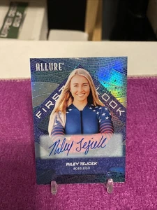 Cubierta superior Allure Se Riley Tejcek 2025 primera mirada azulejo automático SP#/25 BOBSLEIGH - Imagen 1 de 5