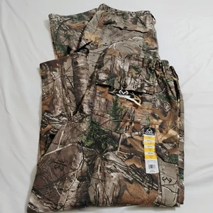 Realtree Camo Cargo Pants Straight Leg XL 40/42 Camouflage Inseam 31 NWT 2 Pairs - Picture 1 of 14