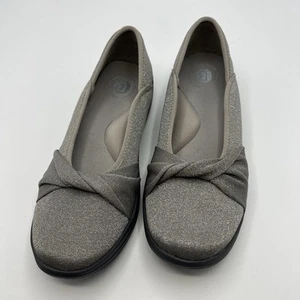 Scarpe Bzees Paris Silver Sparkle Comfort Ballerine 7,5 larghe torsioni brillanti slip on - Foto 1 di 7
