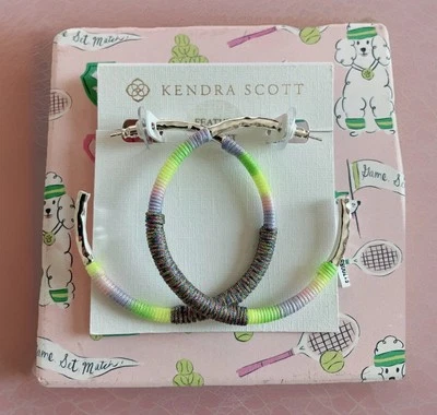 Pendientes de aro grandes Kendra Scott Masie Paracord, mezcla lila, tono plateado, nuevos con etiquetas Foto 1 de 4