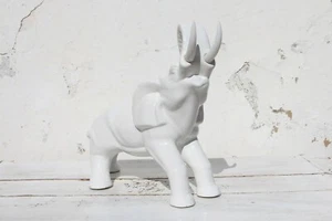 Mid-Century Elephant Figurine, Earthenware Crackle Glazed, Portuguese - Picture 1 of 12