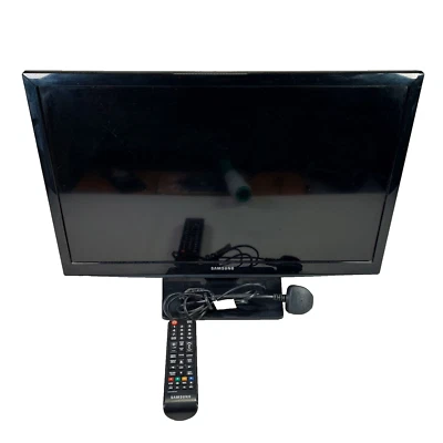 Samsung UE24H4003AW 24" Freeview HD TV Plus Remote Controller Black  - Image 1 of 4