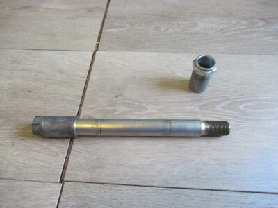 Eje delantero KX 250 KAWASAKI @ 1998 KX 250 1998 Foto 1 de 4