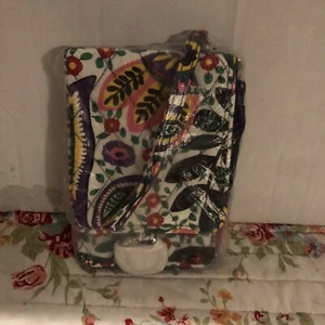 VERA BRADLEY WRISTLET NWT BI-FOLD VIVA-LA VERA Stock Photo🛍 - Picture 1 of 7