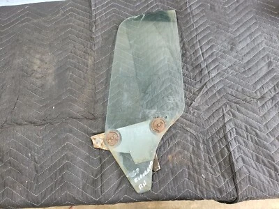 Vidrio ventana lateral derecha y piezas de fijación 1967 1970 Cadillac Eldorado Foto 1 de 4