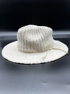 WOMENS NINE WEST HAT CABLE KNIT SOLID TIE BAND NWT MSRP $48 Beige - Picture 1 of 6