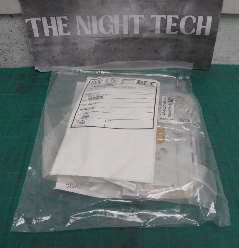 New Cisco 69-2161-03 AIR-AP-BRACKET-2 802 11n AP Universal Mounting Bracket - Image 1 of 4
