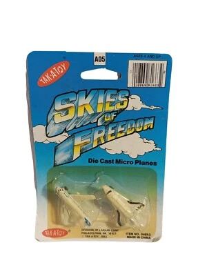 Vintage Tak-A-Toy Skies Of Freedom Die-Cast Micro Planes 04853 Collectible 1992 - Image 1 of 4