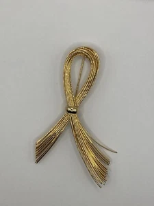 Wire Ribbon Brooch Gold Tone Twist Wrapped Jewelry Pin 4" - Picture 1 of 3