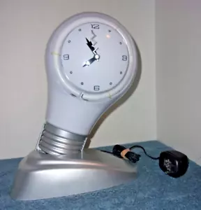 BRIGHT IDEA PLASMA CLOCK BLUE NEON LOOK LIGHT BULB DESK OR WALL - Picture 1 of 6