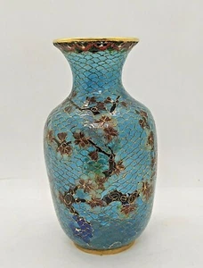 VINTAGE HANDMADE CLOISONNEE ENAMELED A JOUR FLORAL DESIGN CHINA VASE MADE 1950"s - Picture 1 of 9