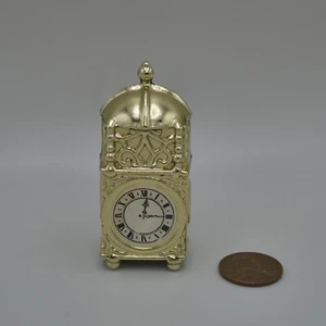 Estatuilla reloj manto miniatura vintage metal dorado número romano casa de muñecas 2,5" - Imagen 1 de 7