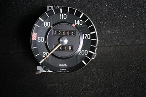 Mercedes W109 W108 Tacho Tachometer 200 Km/h 1085420201 Kombiinstrument - Bild 1 von 4