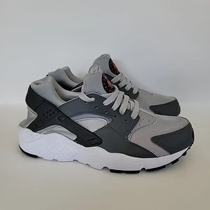 Nike Huarache Run Low Gray/Brown Sneakers Shoes Athletic Size 6 Youth - Picture 1 of 8