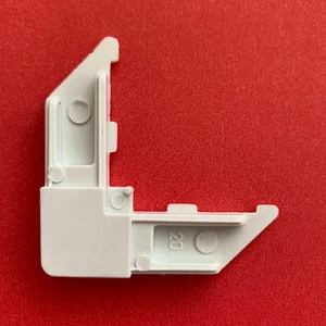 4-pack Square Screen Corner Clips - White - Picture 1 of 1