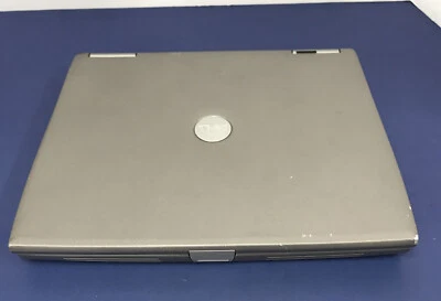 (На запчасти) DELL LATITUDE D600 (1,60 ГГц/2 ГБ/без жесткого диска/DVDROM) XGA - Изображение 1 из 4