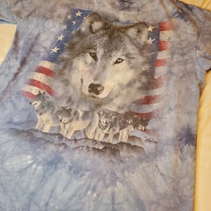 The Mountain Shirt WOLF & American Flag Wolf Tie Dye Blue 25Wx31L 2012 - Picture 1 of 19