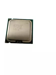 Intel Pentium Dual-Core E5800 SLGTG CPU 800/3.2 GHz LGA 775 - Picture 1 of 2