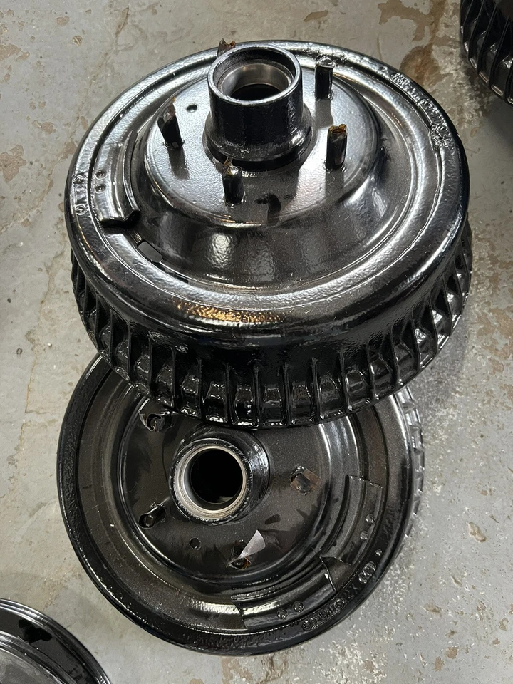 1968 Cadillac Fleetwood Series 60 Front Brake Drum - Image 1 of 1