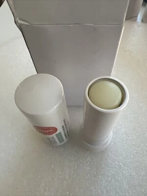 2 Physicians Formula Organic Wear Lip Treatment #1711315 Treat - Image 1 of 2