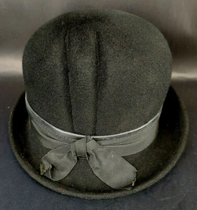 Vintage Neumann-Endler 100% Wool Cloche in Alexander's Hat Box Union Made s-1C - Picture 1 of 9