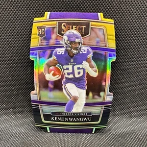 2021 Select Kene Nwangwu Black & Gold CONCOURSE PRIZM SP Die-Cut RC #74 - Bild 1 von 2