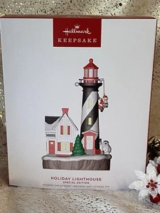 Adorno Hallmark Holiday Lighthouse 2022 edición especial música y luces - Imagen 1 de 3