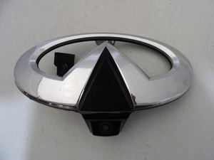 Infiniti JX35 2013 2014 2015 emblema de parrilla delantera con cámara OEM - Imagen 1 de 14